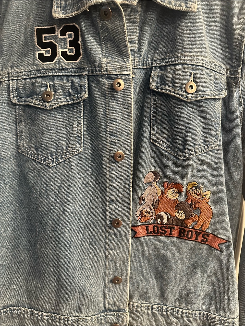 Disney cakeworthy Peter Pan embroidered Neverland denim jacket medium - Picture 5 of 14